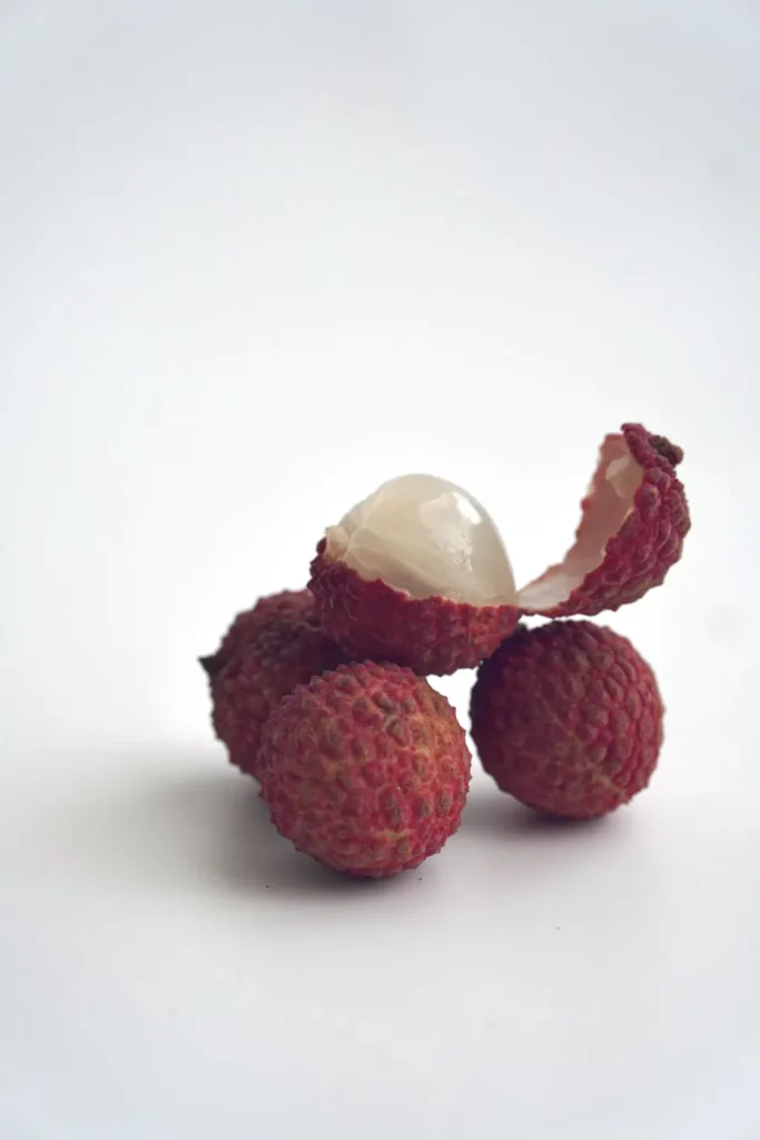 Quả vải chín sau thu hái